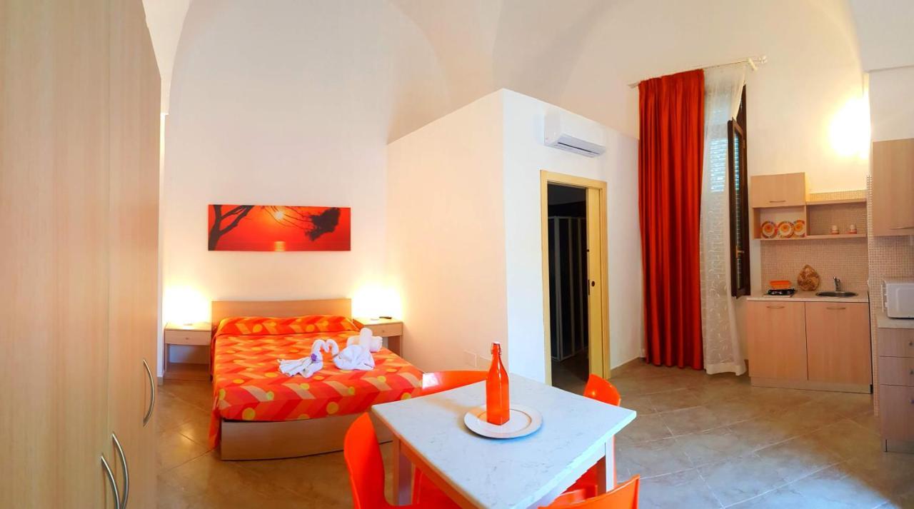 Salento Houses & Idro Suites Nardò Екстериор снимка