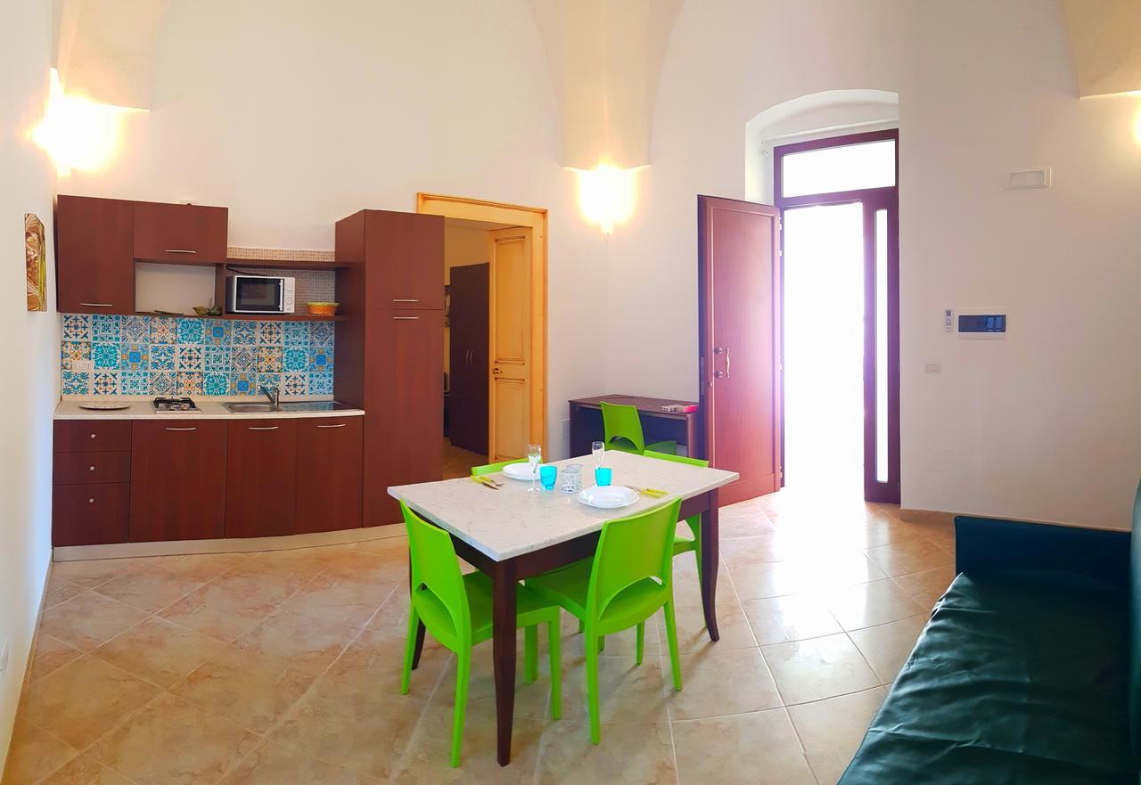 Salento Houses & Idro Suites Nardò Екстериор снимка