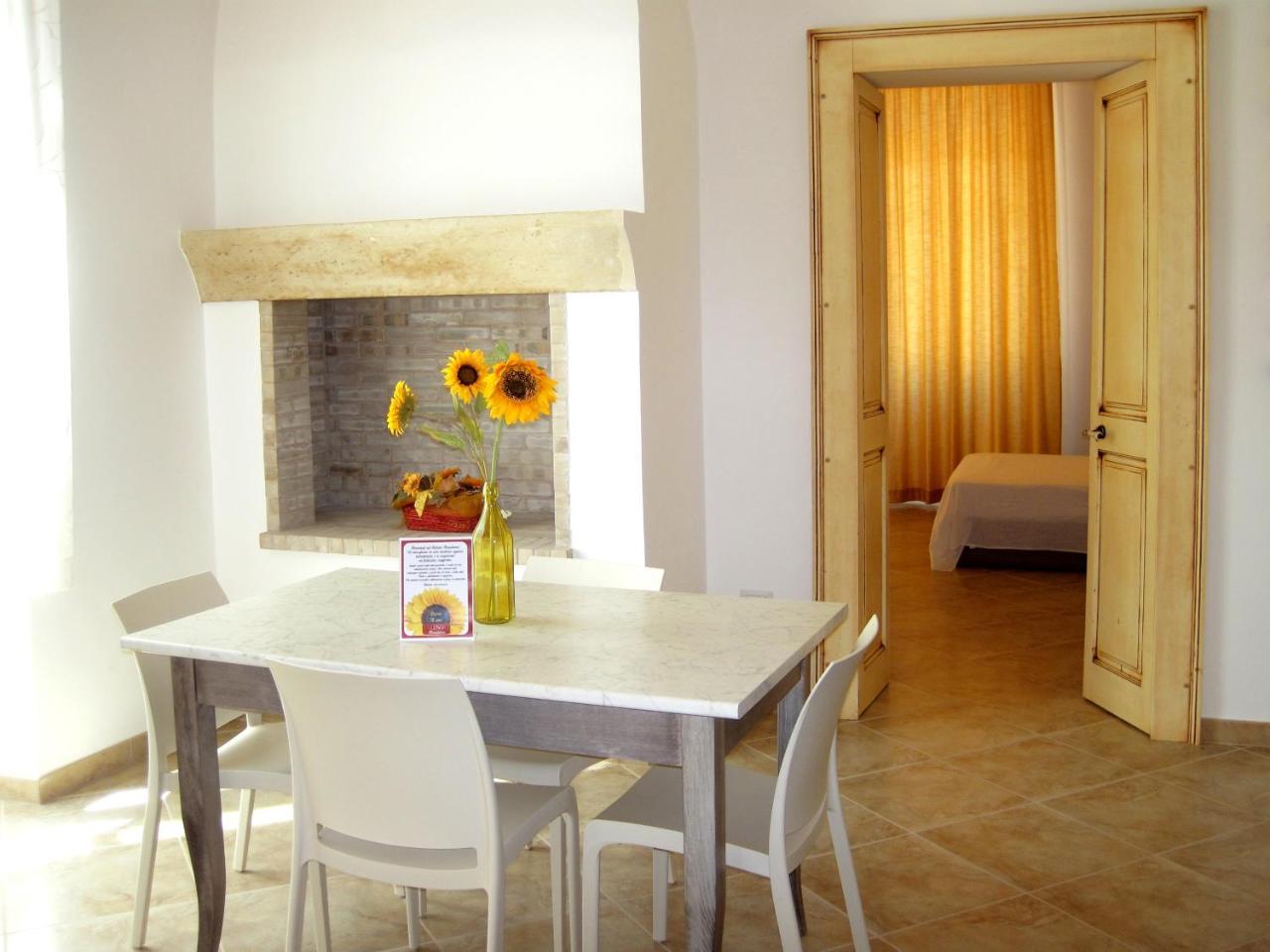 Salento Houses & Idro Suites Nardò Екстериор снимка